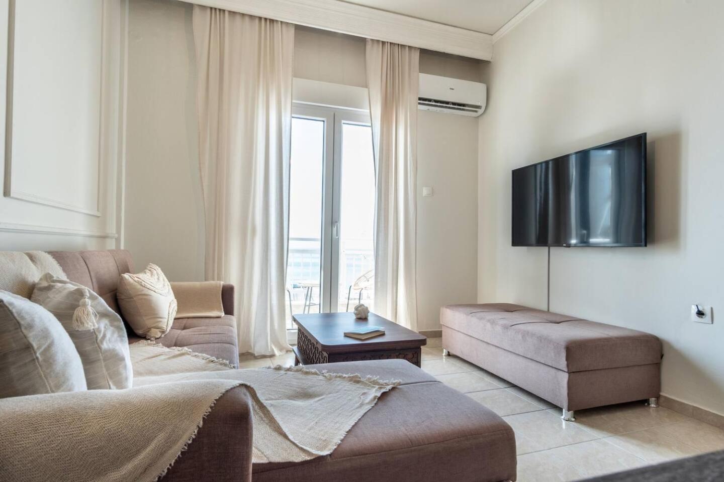 Eis Deluxe Apartment Dedeağaç Dış mekan fotoğraf