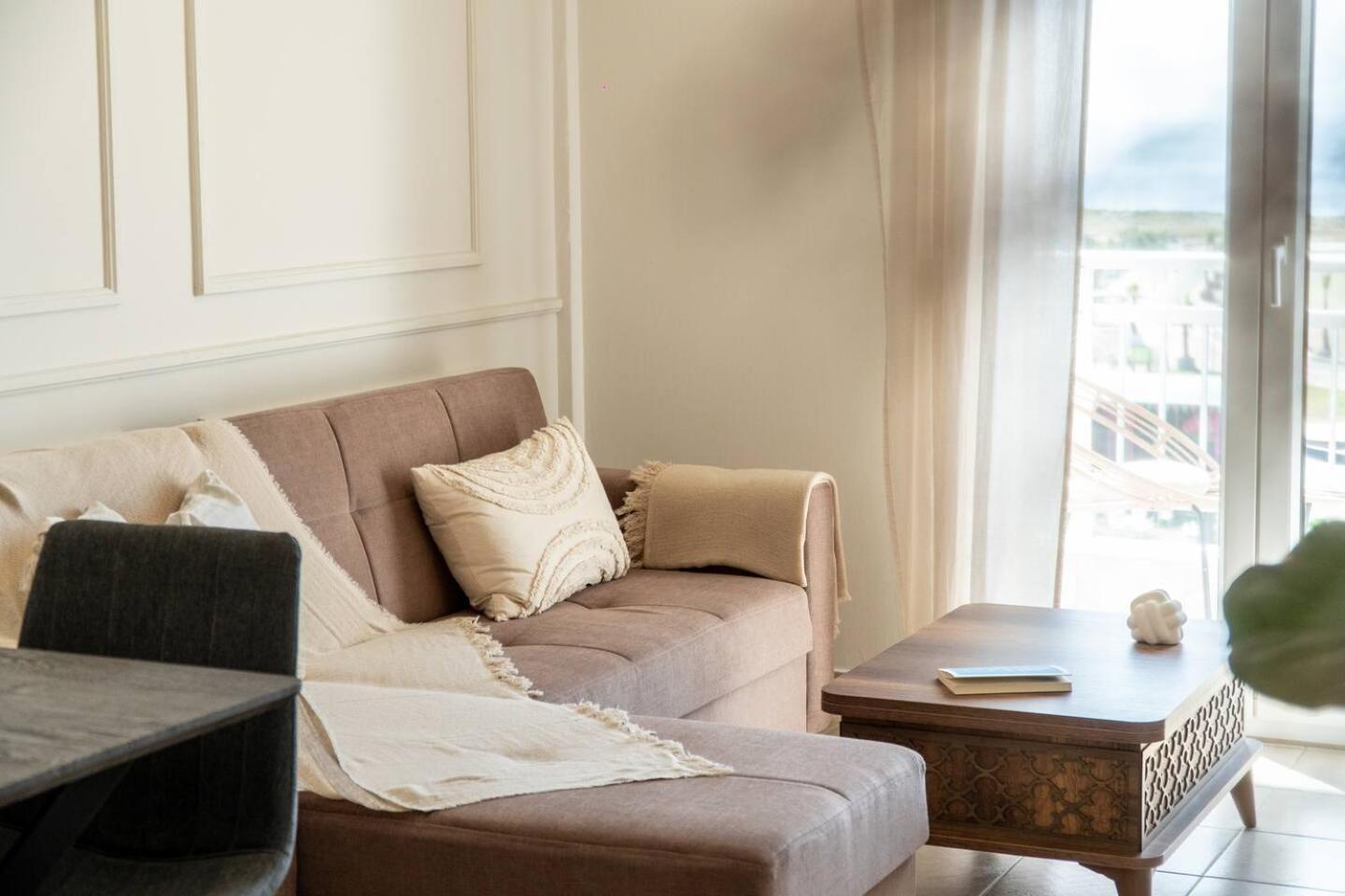 Eis Deluxe Apartment Dedeağaç Dış mekan fotoğraf